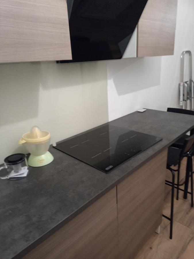 Tiny Bengasi Apartment Τορίνο Εξωτερικό φωτογραφία