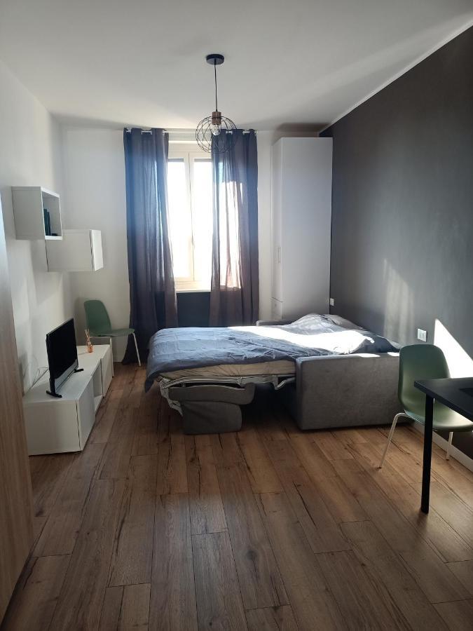 Tiny Bengasi Apartment Τορίνο Εξωτερικό φωτογραφία